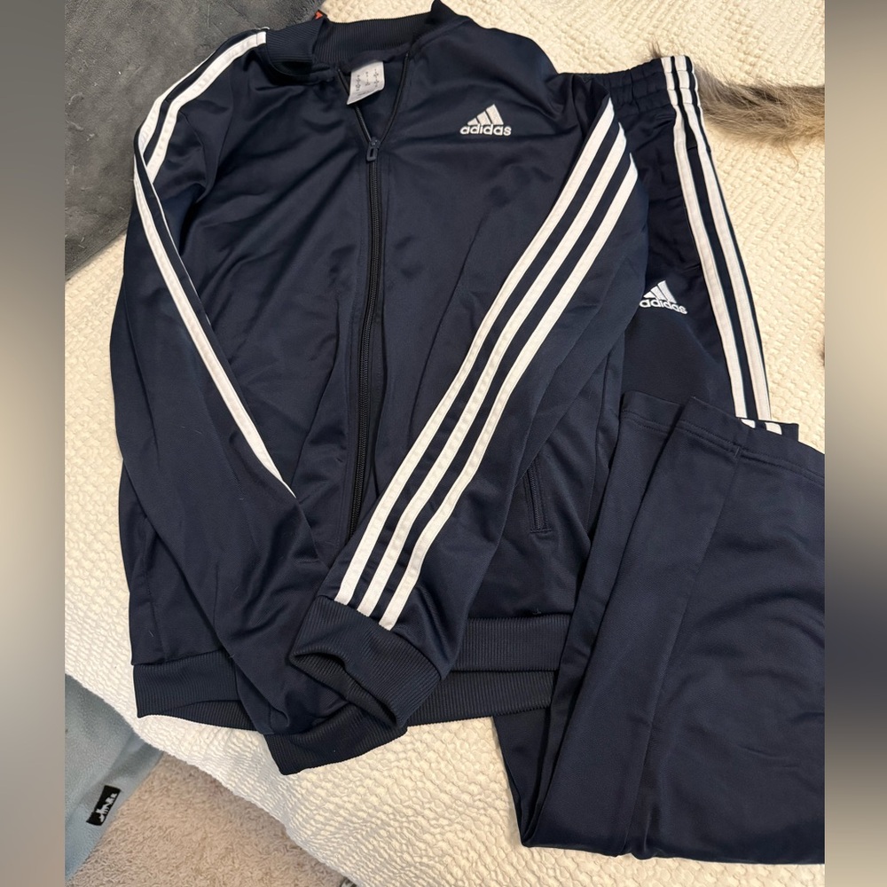 EUC Adidas track set size S women’s.